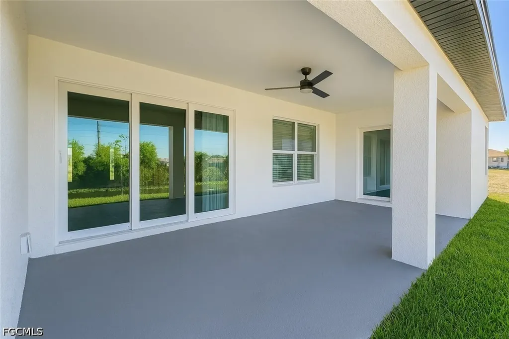 402 NE 31st Terrace Cape Coral FL 33909