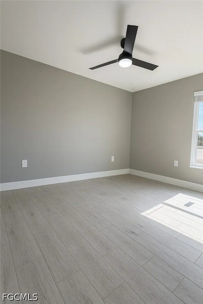 402 NE 31st Terrace Cape Coral FL 33909