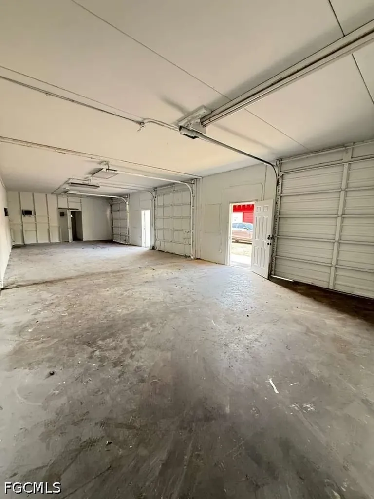 27 Cardinal Drive North Fort Myers FL 33917