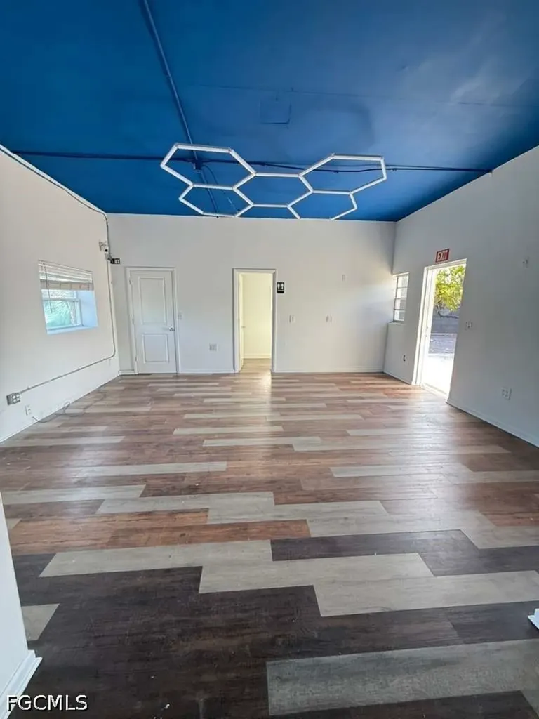 27 Cardinal Drive North Fort Myers FL 33917
