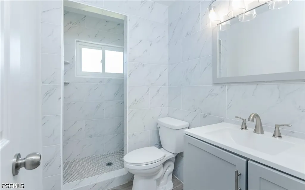 1818/1822 Stevenson Road North Fort Myers FL 33917