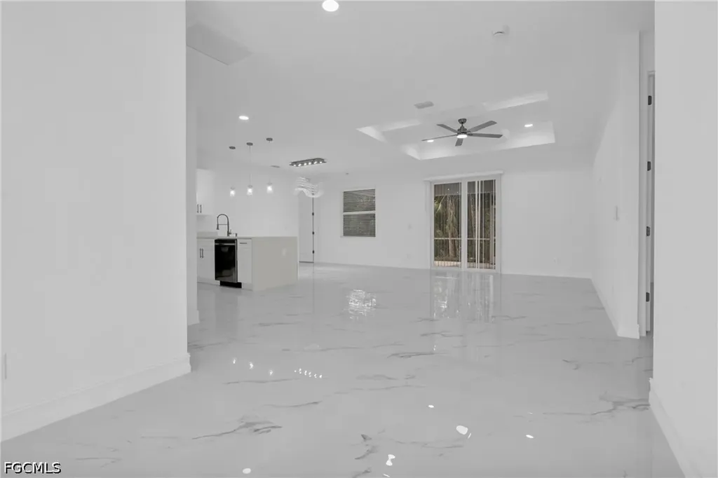 816 Lake Avenue Lehigh Acres FL 33972