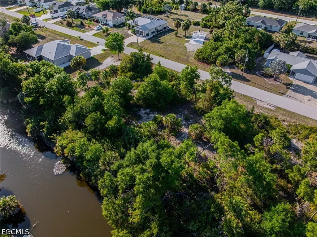 12217 Clarendon Avenue Port Charlotte FL 33981
