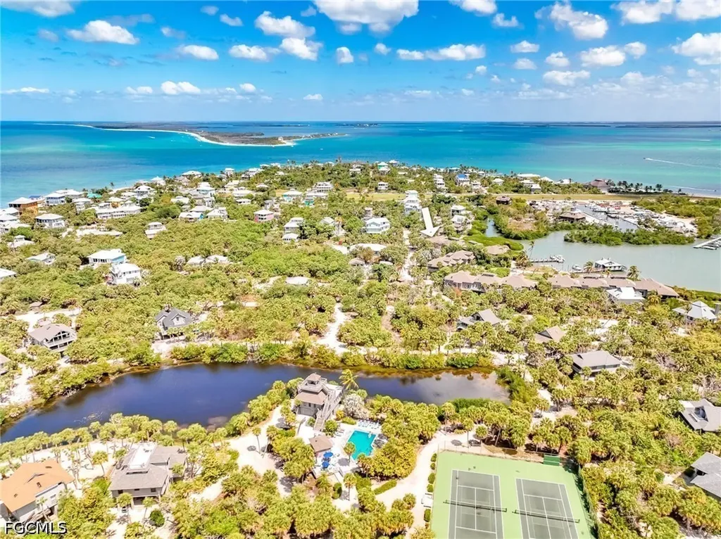 4580 Oyster Shell Dr & 370 Townhouse Lane Upper Captiva FL 33924