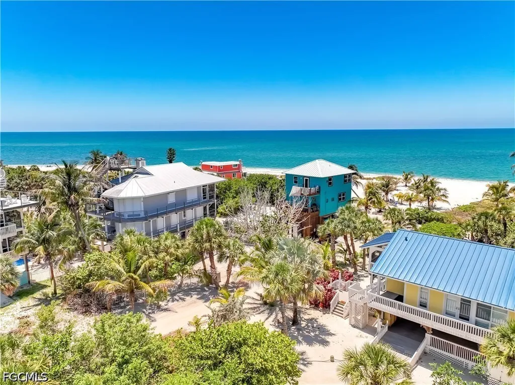 4580 Oyster Shell Dr & 370 Townhouse Lane Upper Captiva FL 33924