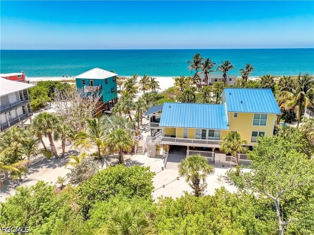 4580 Oyster Shell Dr & 370 Townhouse Lane Upper Captiva FL 33924