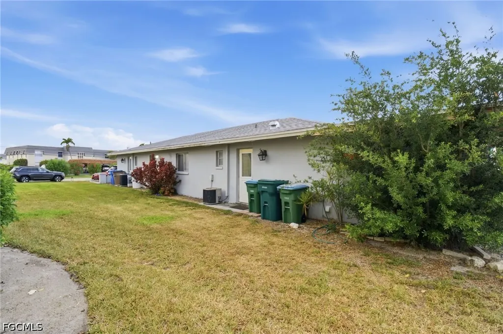 4015 SE 19th Avenue Cape Coral FL 33904