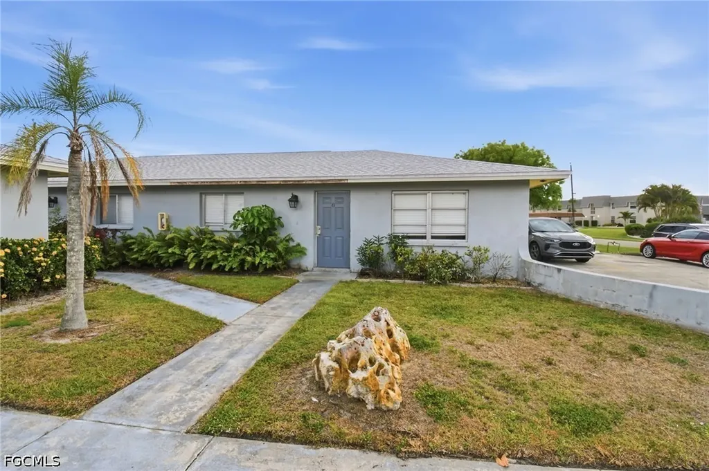 4015 SE 19th Avenue Cape Coral FL 33904
