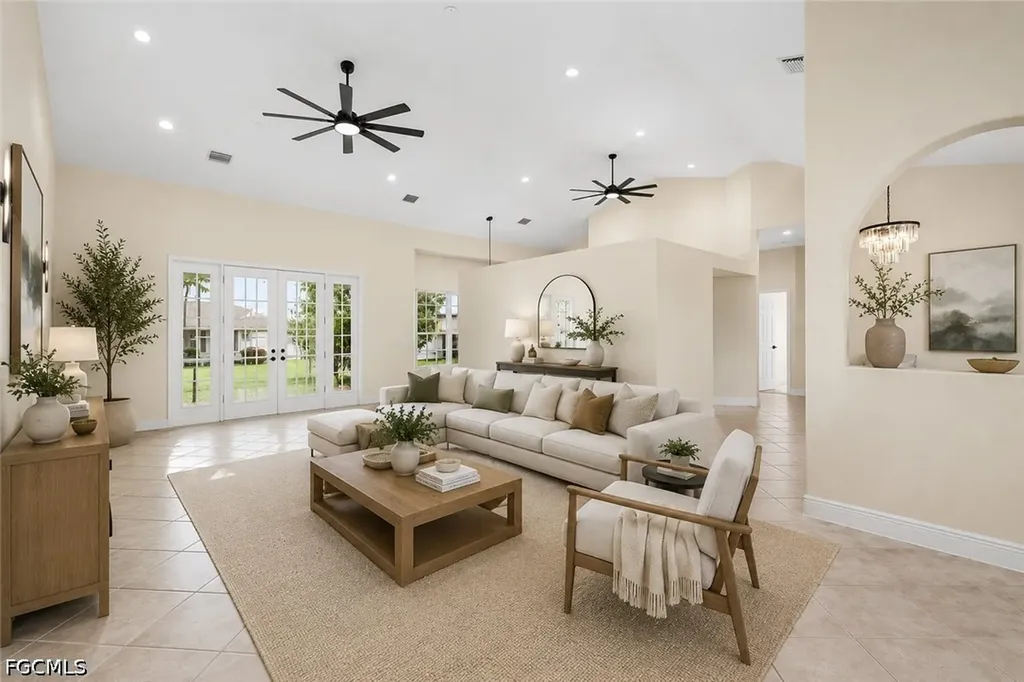 423 SE 17th Terrace Cape Coral FL 33990