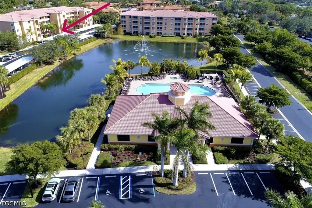 8261 Pathfinder Loop Fort Myers FL 33919