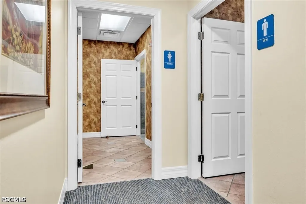 8261 Pathfinder Loop Fort Myers FL 33919