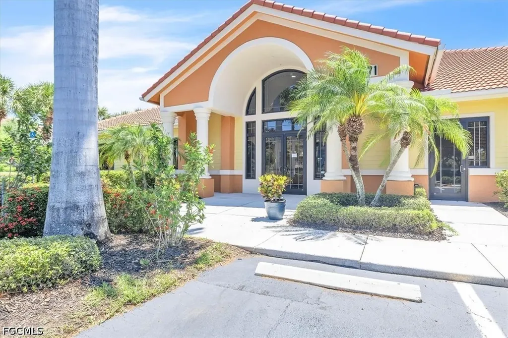 8331 Whiskey Preserve Circle Fort Myers FL 33919