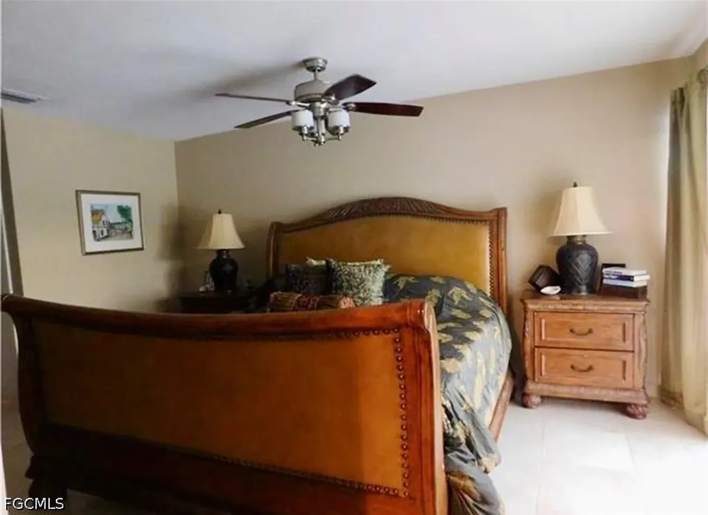 4479 Lakewood Boulevard Naples FL 34112