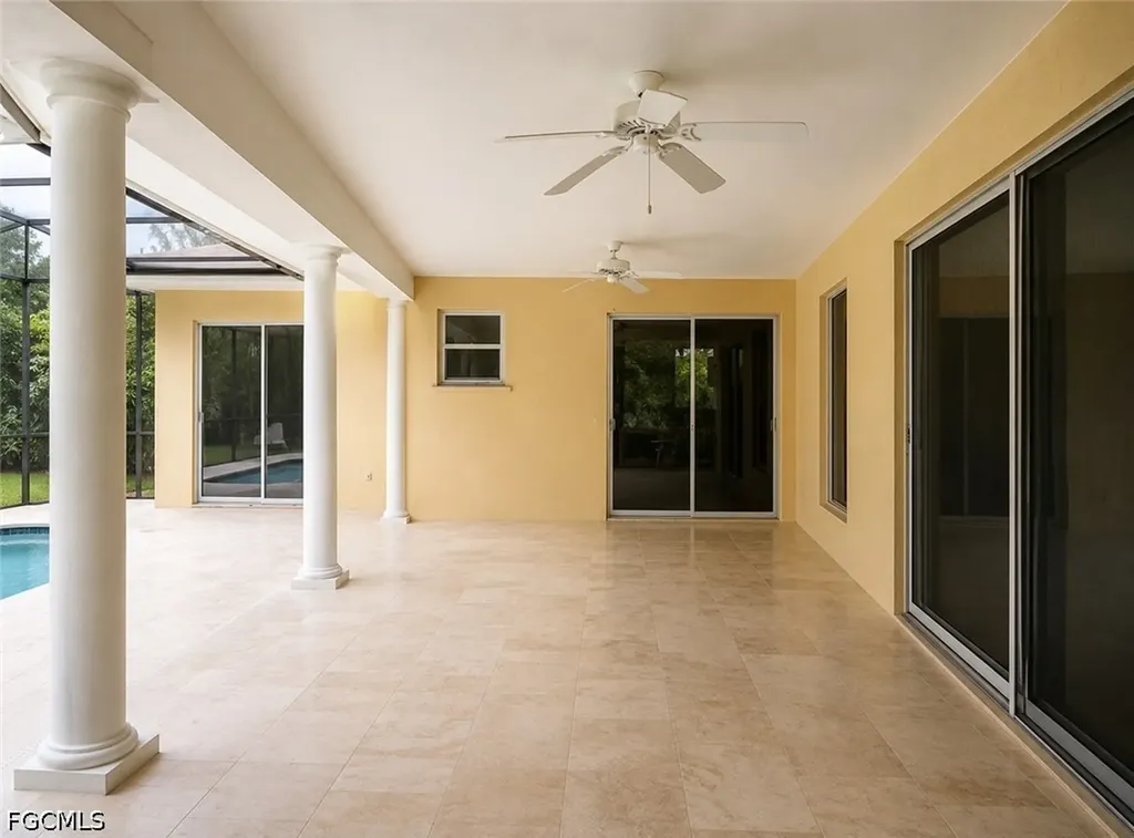 4479 Lakewood Boulevard Naples FL 34112
