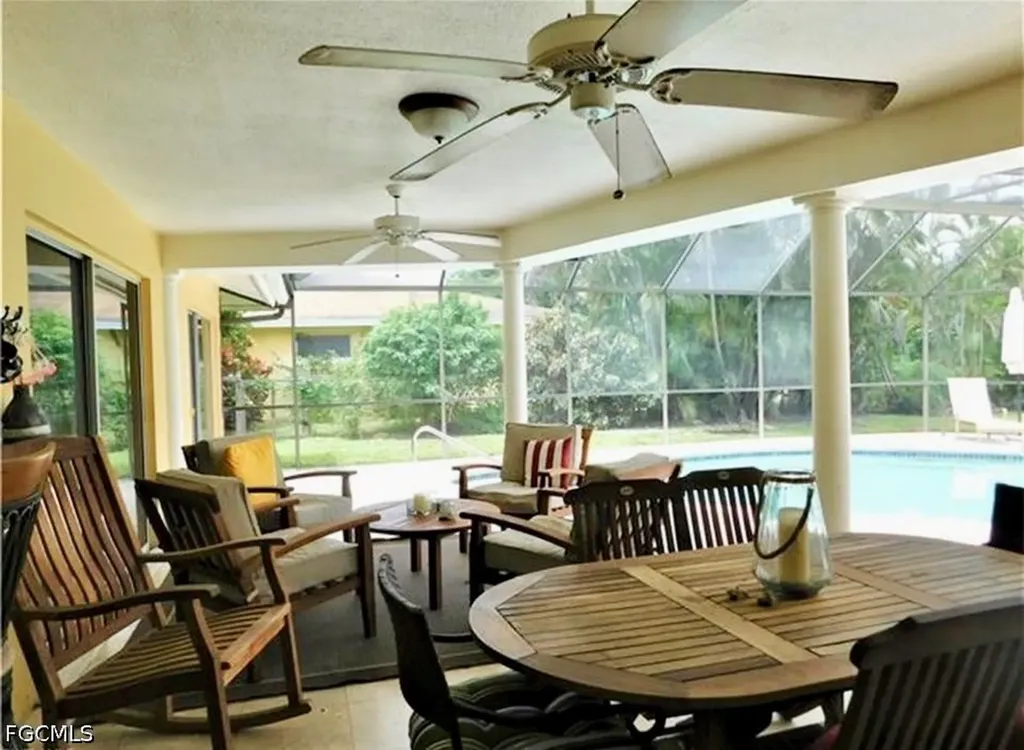 4479 Lakewood Boulevard Naples FL 34112