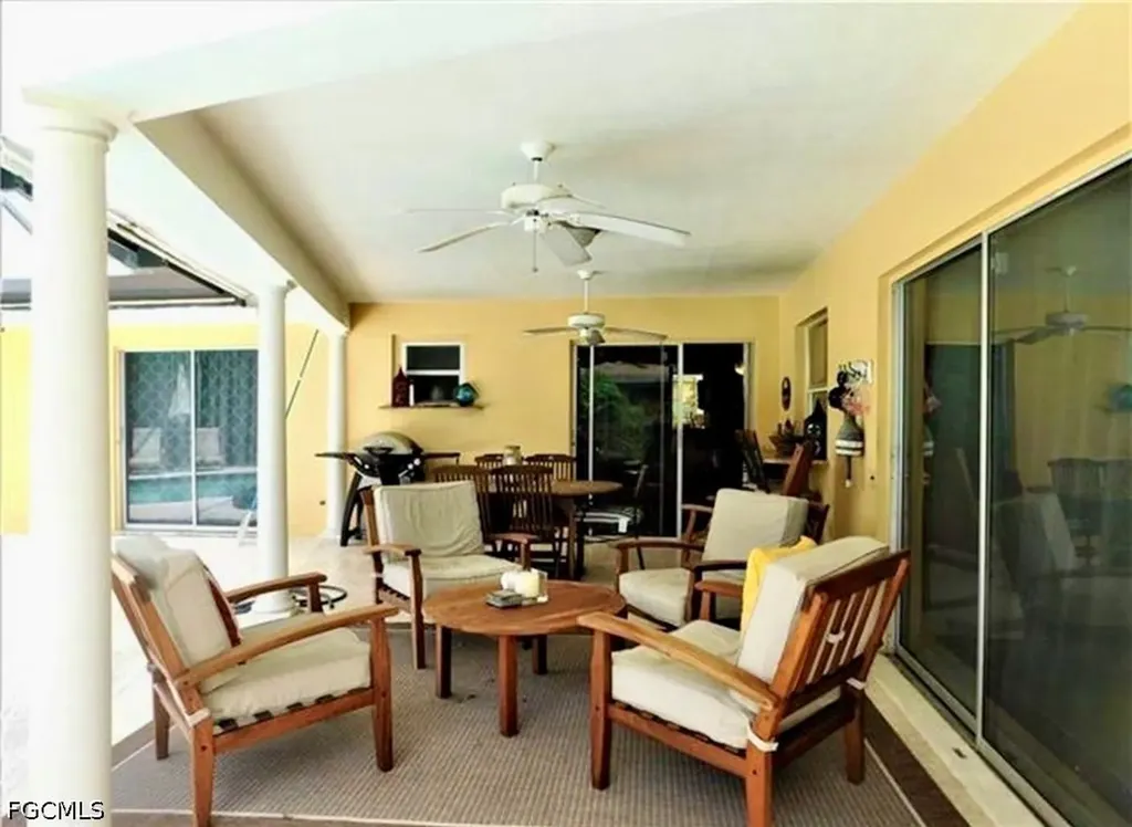 4479 Lakewood Boulevard Naples FL 34112