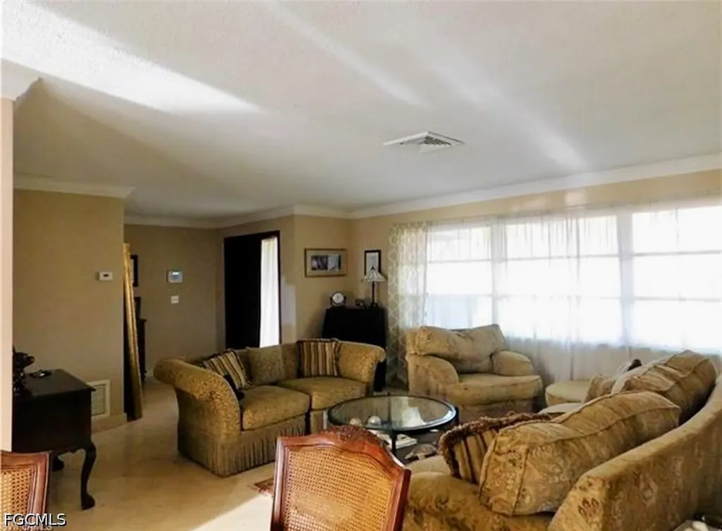 4479 Lakewood Boulevard Naples FL 34112