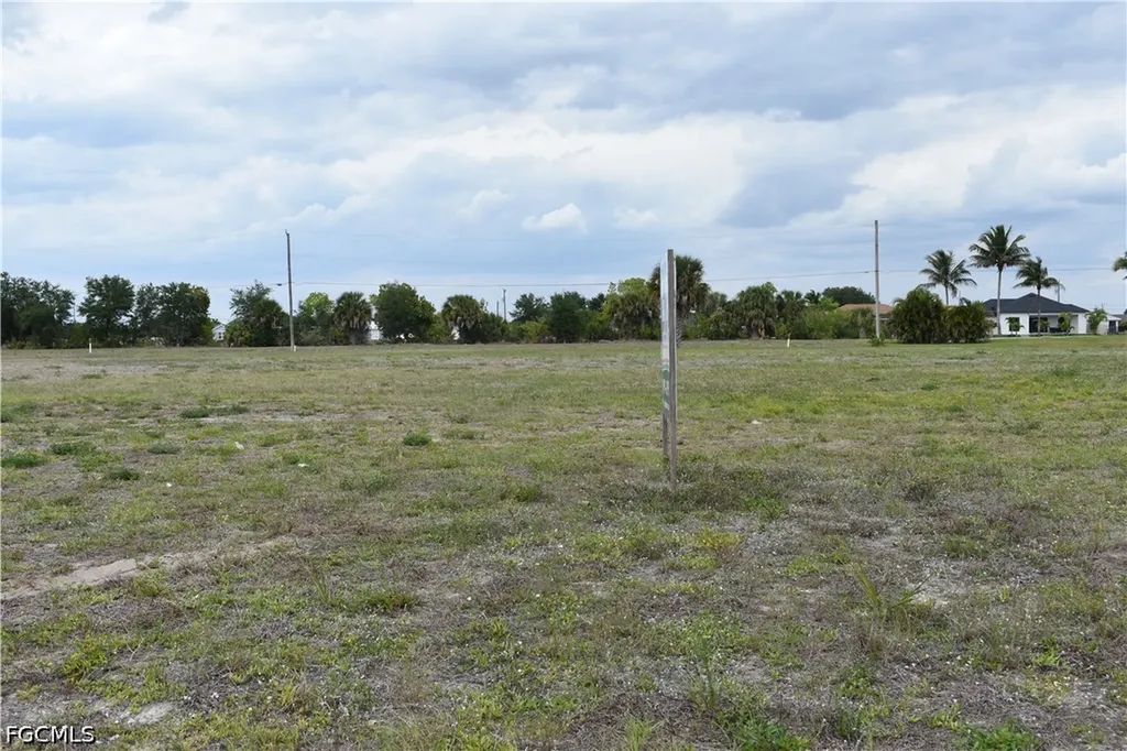 1305 Tropicana Parkway W Cape Coral FL 33993