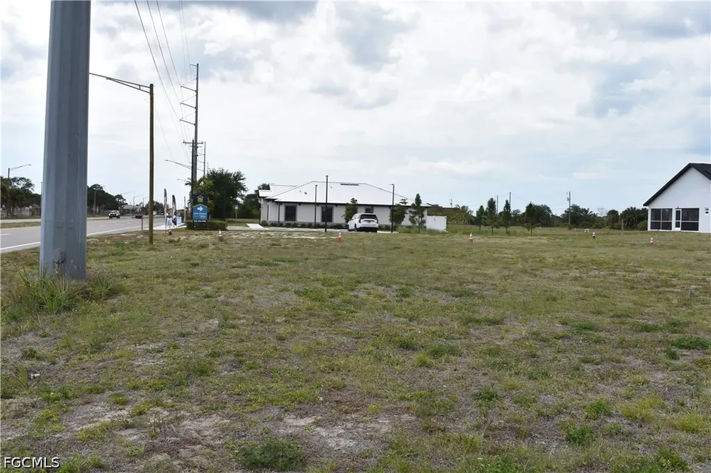 1305 Tropicana Parkway W Cape Coral FL 33993