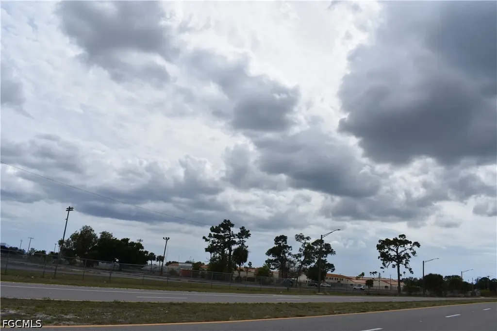 1305 Tropicana Parkway W Cape Coral FL 33993