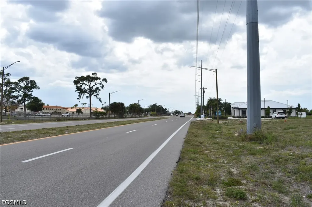 1305 Tropicana Parkway W Cape Coral FL 33993