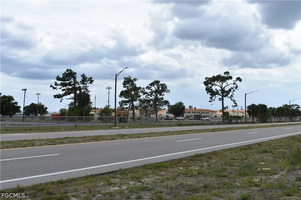 1305 Tropicana Parkway W Cape Coral FL 33993