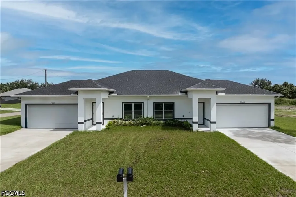 704 Broadway Avenue Lehigh Acres FL 33972