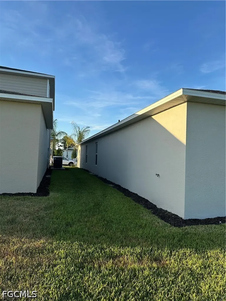 11902 Savanna Lakes Boulevard Lehigh Acres FL 33974