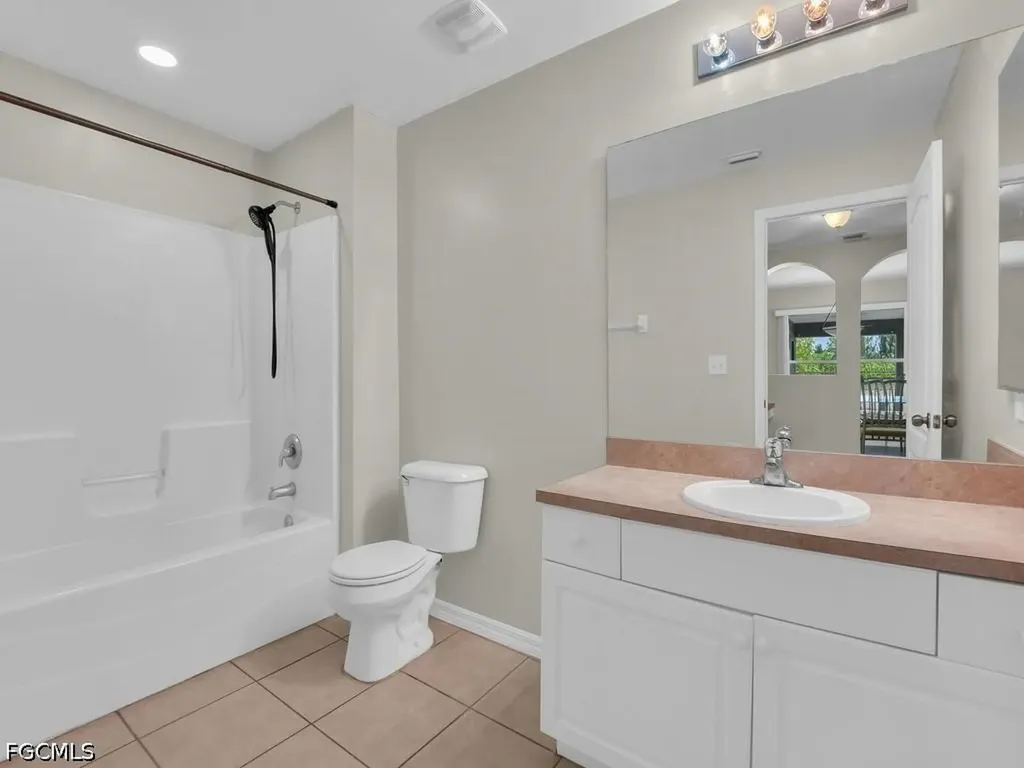 3626 NE 13th Avenue Cape Coral FL 33909