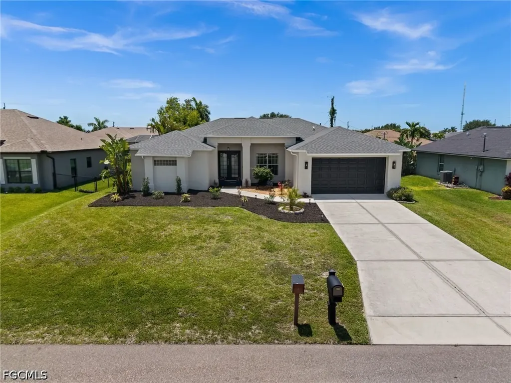 1820 SW 29th Terrace Cape Coral FL 33914