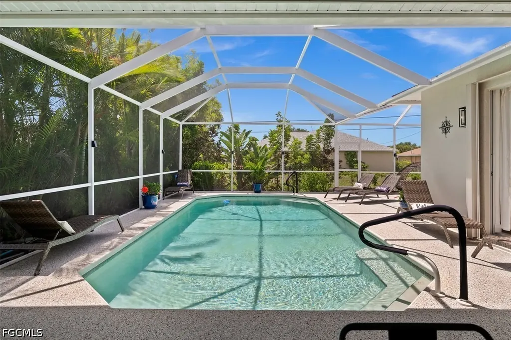 1820 SW 29th Terrace Cape Coral FL 33914