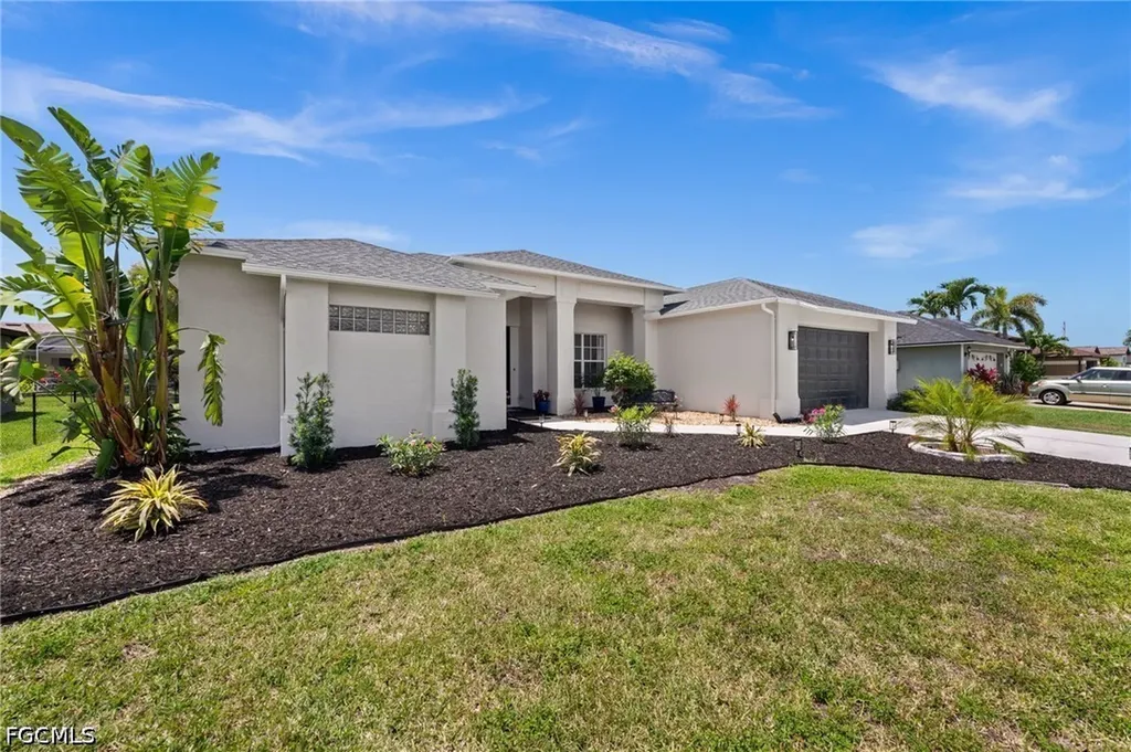 1820 SW 29th Terrace Cape Coral FL 33914