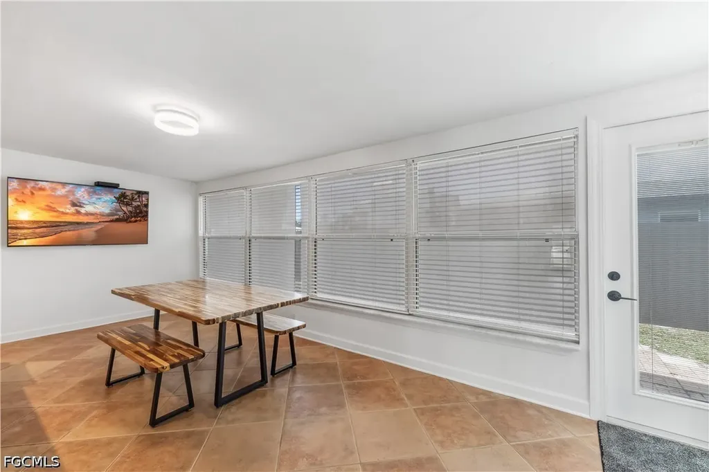 5654 Natoma Drive Fort Myers FL 33919