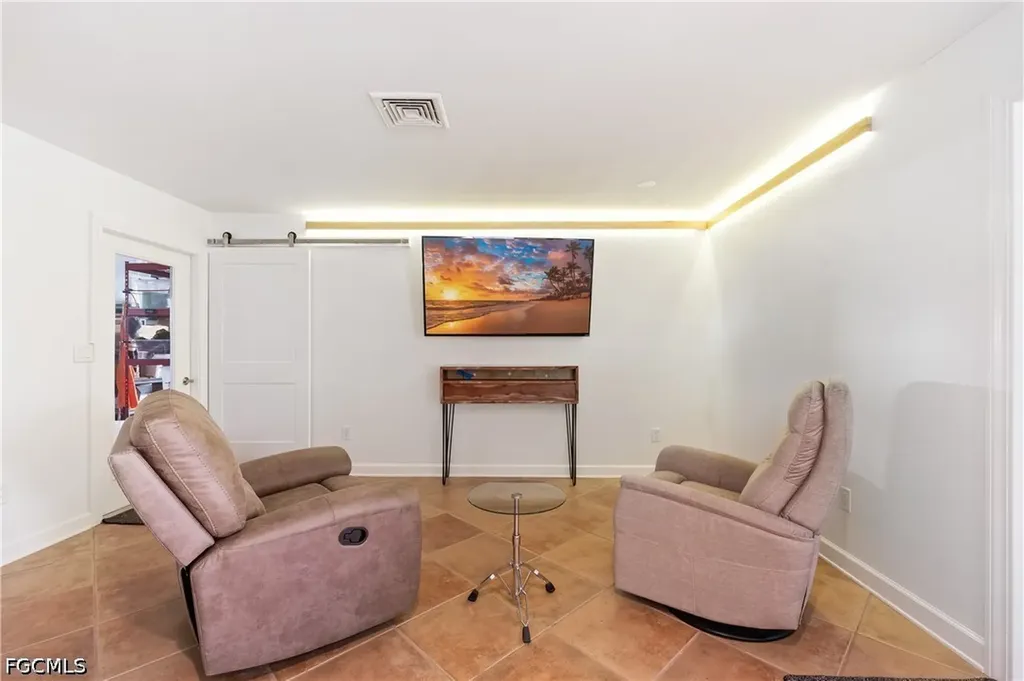 5654 Natoma Drive Fort Myers FL 33919