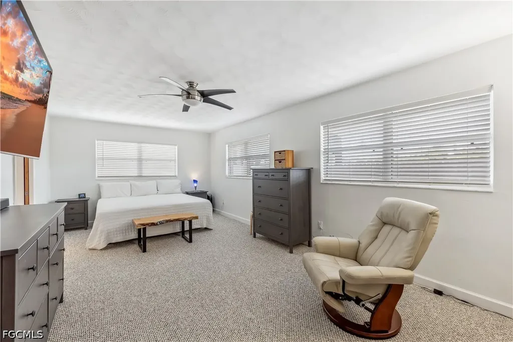 5654 Natoma Drive Fort Myers FL 33919