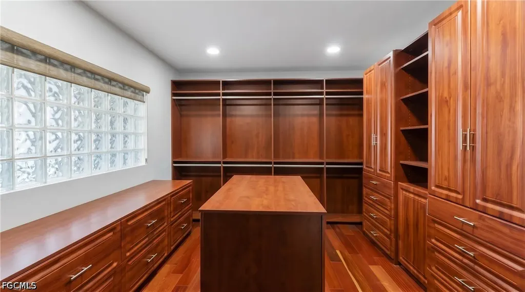 1920 Virginia Avenue Fort Myers FL 33901