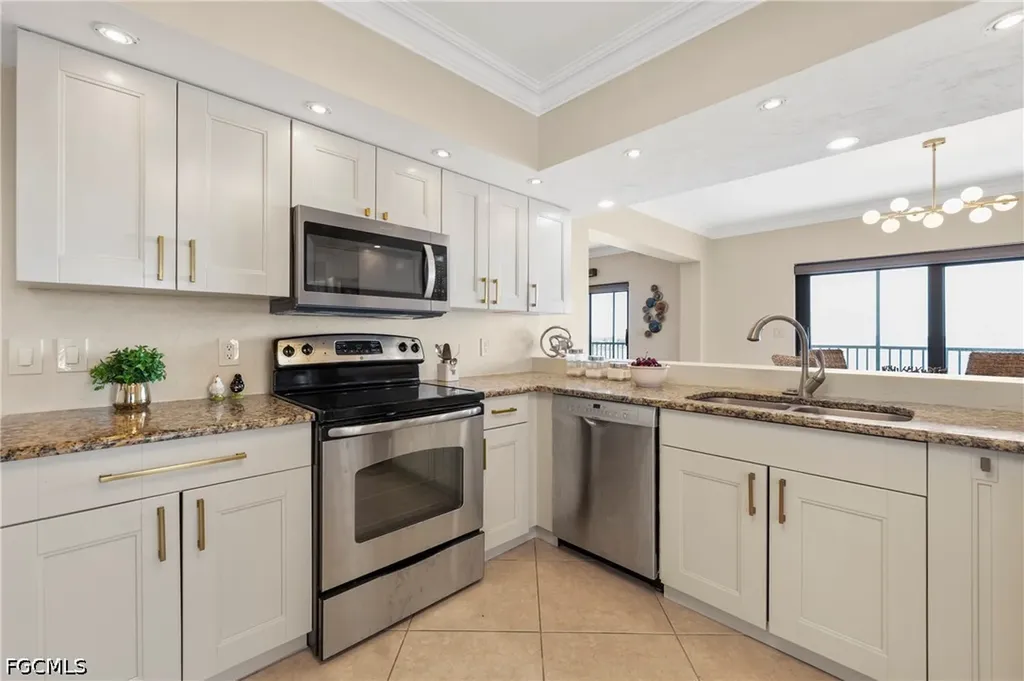 1920 Virginia Avenue Fort Myers FL 33901