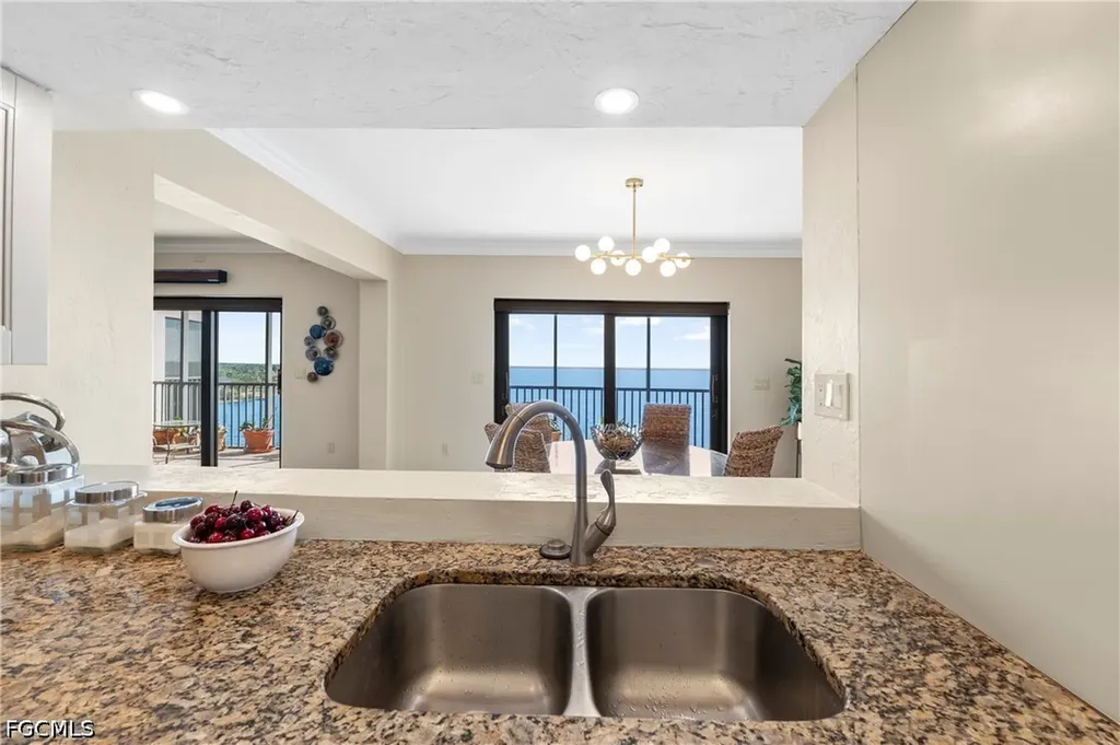 1920 Virginia Avenue Fort Myers FL 33901