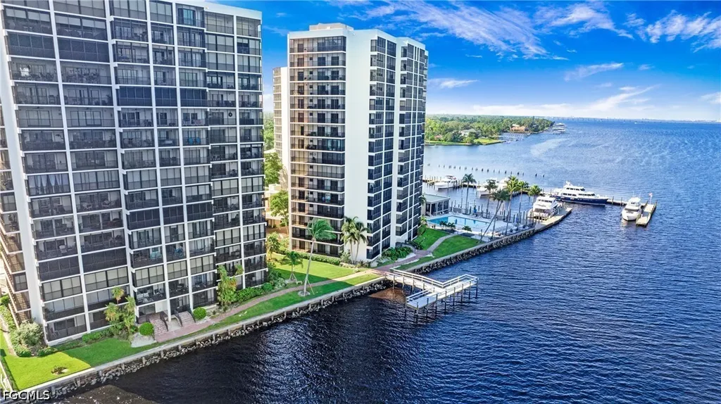 1920 Virginia Avenue Fort Myers FL 33901