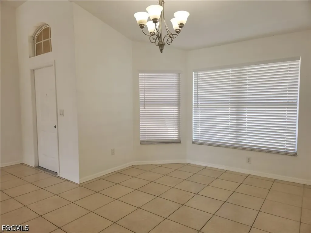 4714 Skyline Boulevard Cape Coral FL 33914