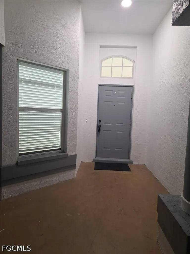 4714 Skyline Boulevard Cape Coral FL 33914