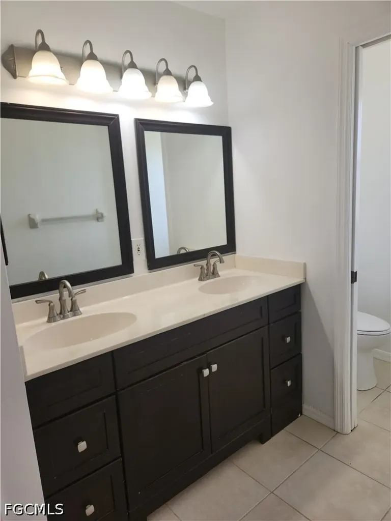 4714 Skyline Boulevard Cape Coral FL 33914