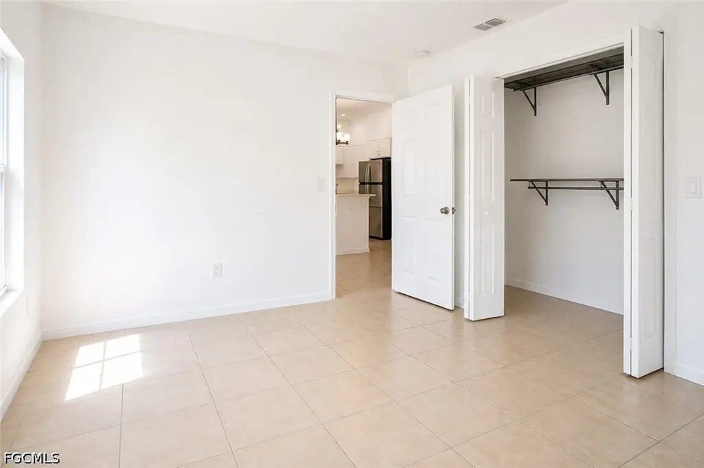 4714 Skyline Boulevard Cape Coral FL 33914
