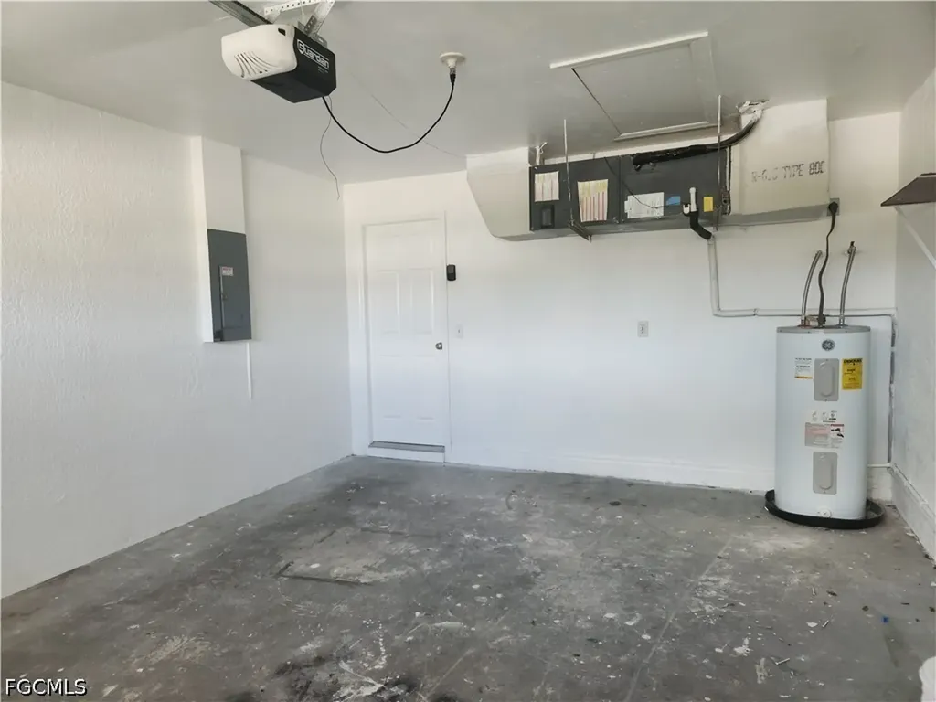 4714 Skyline Boulevard Cape Coral FL 33914