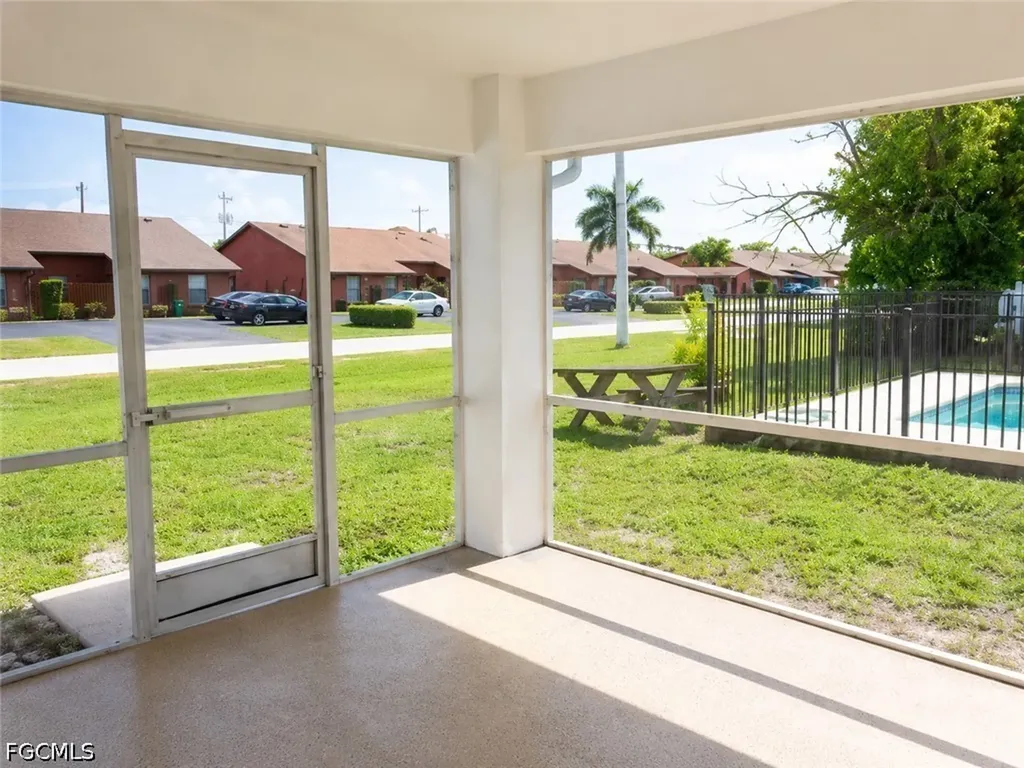 4714 Skyline Boulevard Cape Coral FL 33914