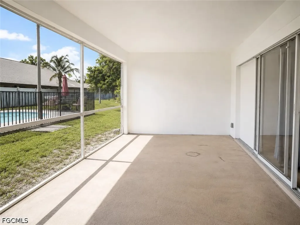 4714 Skyline Boulevard Cape Coral FL 33914