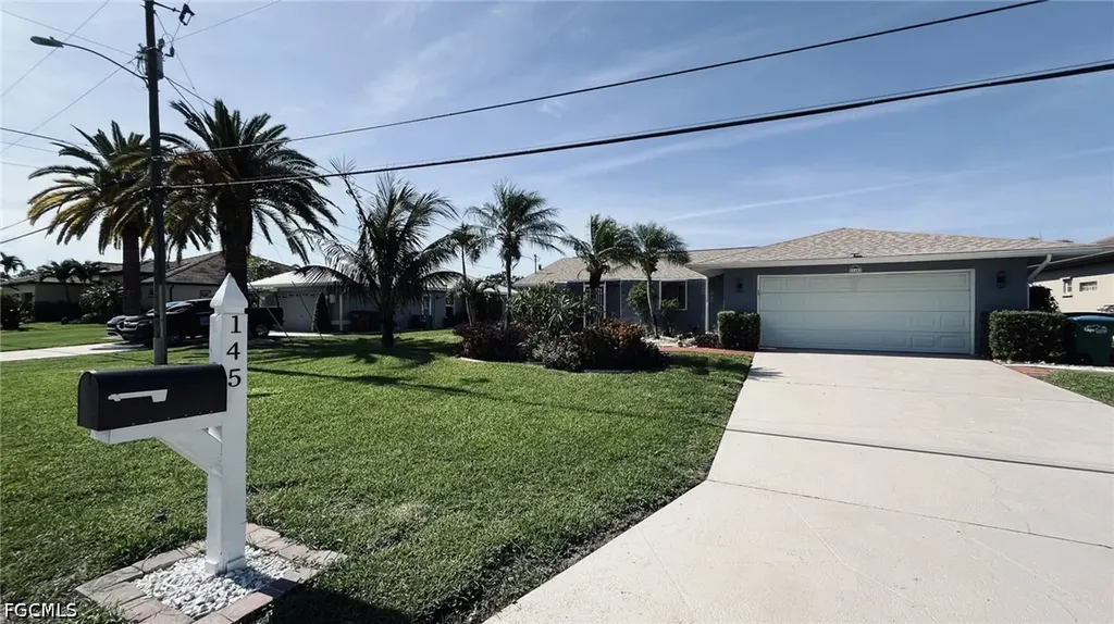 145 SE 32nd Street Cape Coral FL 33904