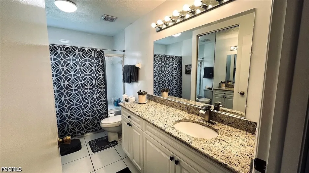 145 SE 32nd Street Cape Coral FL 33904