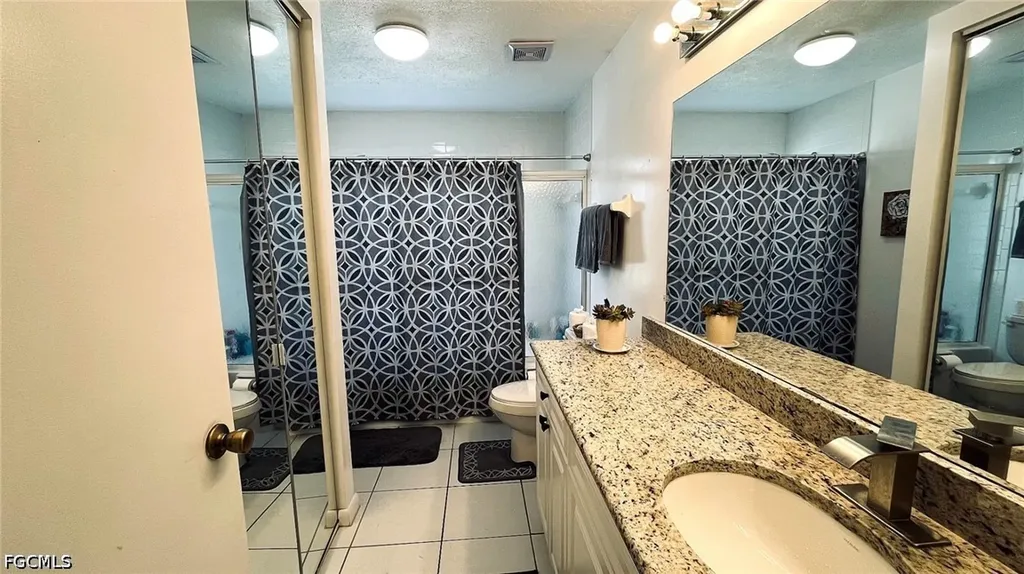 145 SE 32nd Street Cape Coral FL 33904