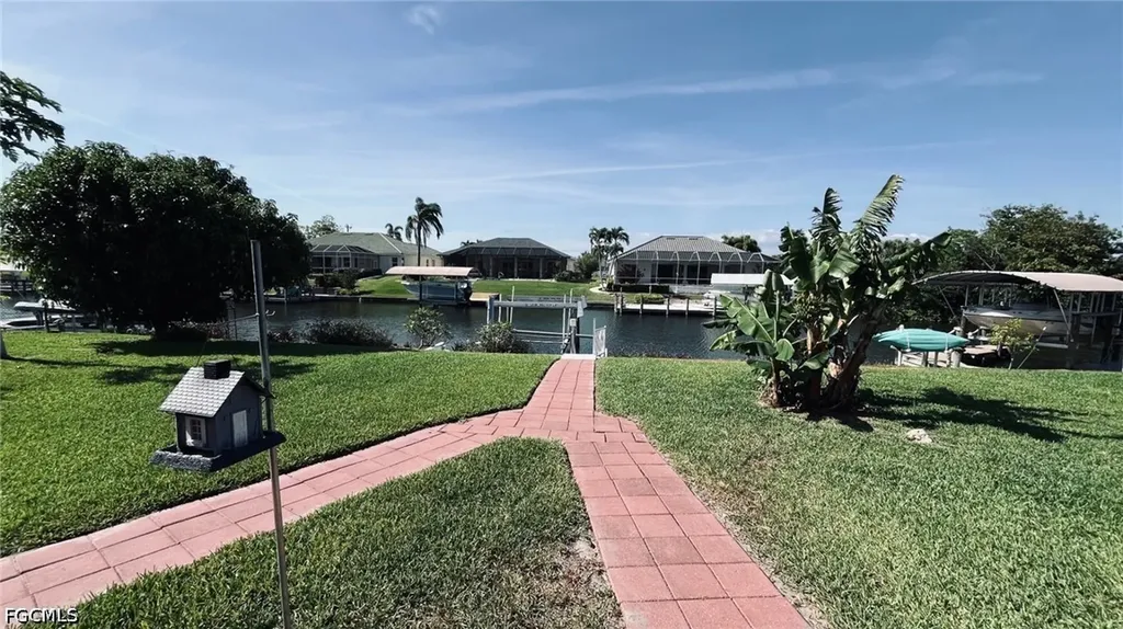 145 SE 32nd Street Cape Coral FL 33904